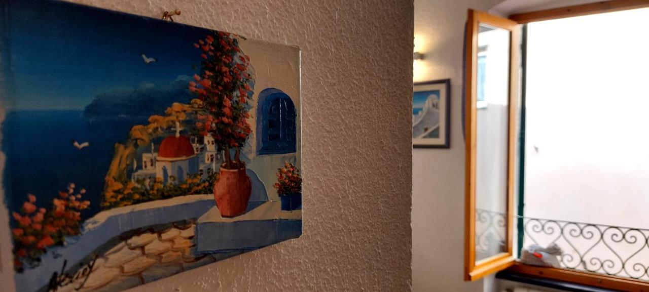 Casa Buraggi Lejlighed Finale Ligure Eksteriør billede